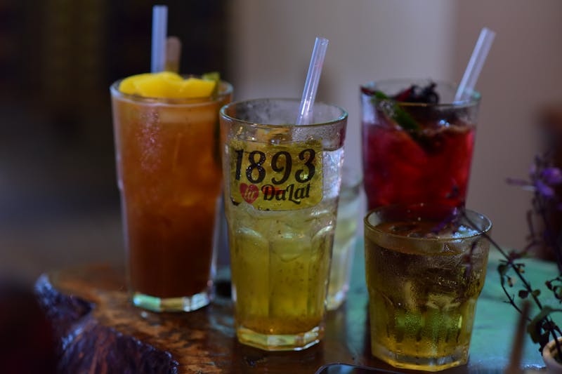 Fountain drinks cold beverages selection